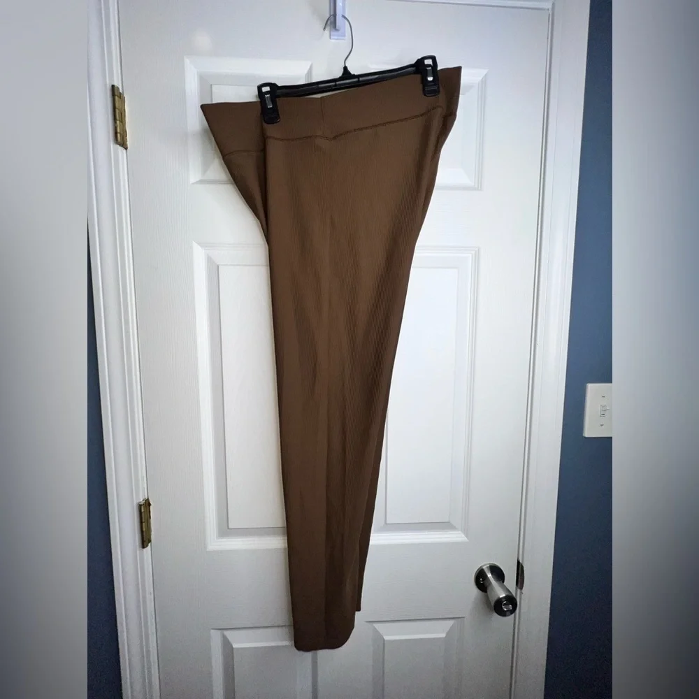 Old Navy Petites X Large Extra High Waist PowerSoft Rib Knit Flare Legging XLP - Picture 9 of 13